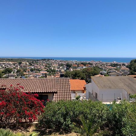 Precioso Apartamento Con Vista Al Mar Calafell Exterior foto