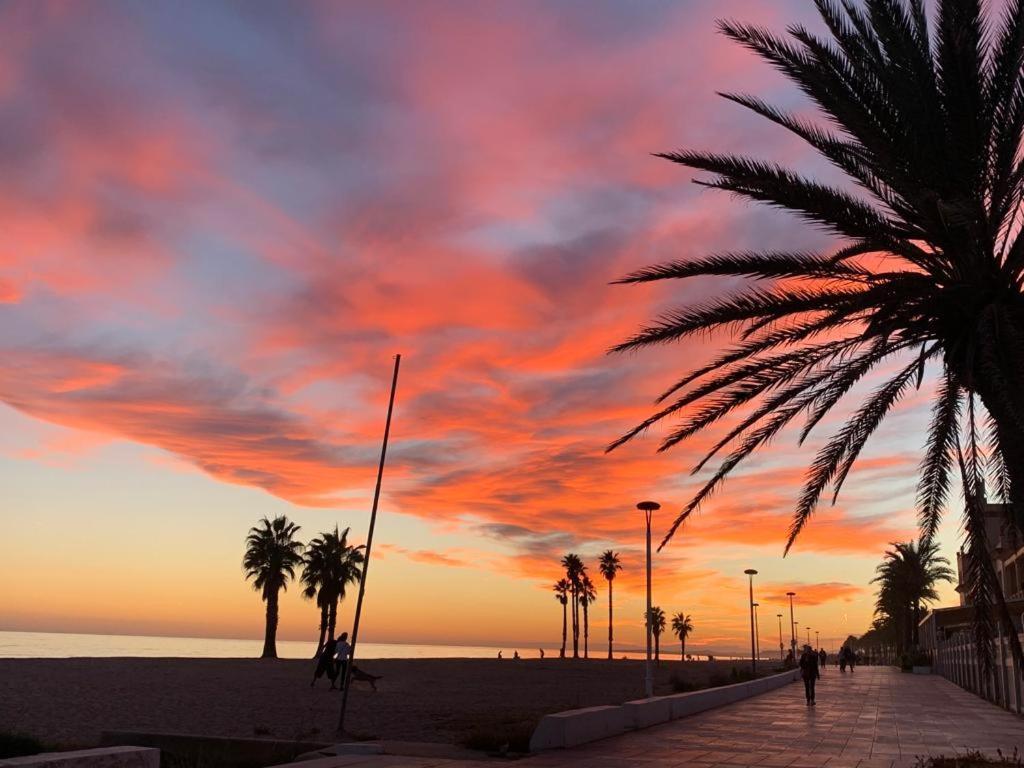 Precioso Apartamento Con Vista Al Mar Calafell Exterior foto